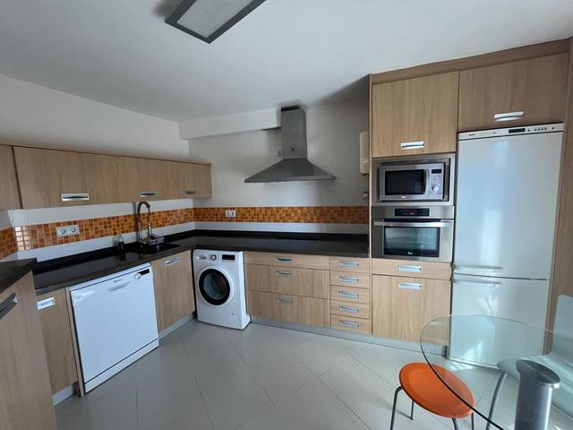 Casa-chalet en Venta en Hoz y Costean