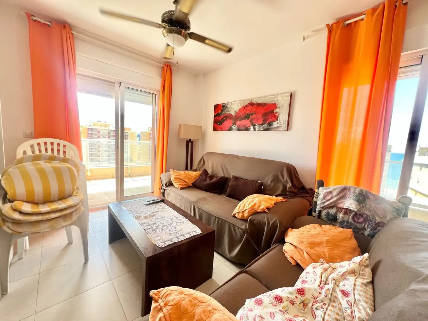 Wohnzimmer von Dachboden zur Miete in La Manga del Mar Menor mit Klimaanlage, Heizung und Terrasse