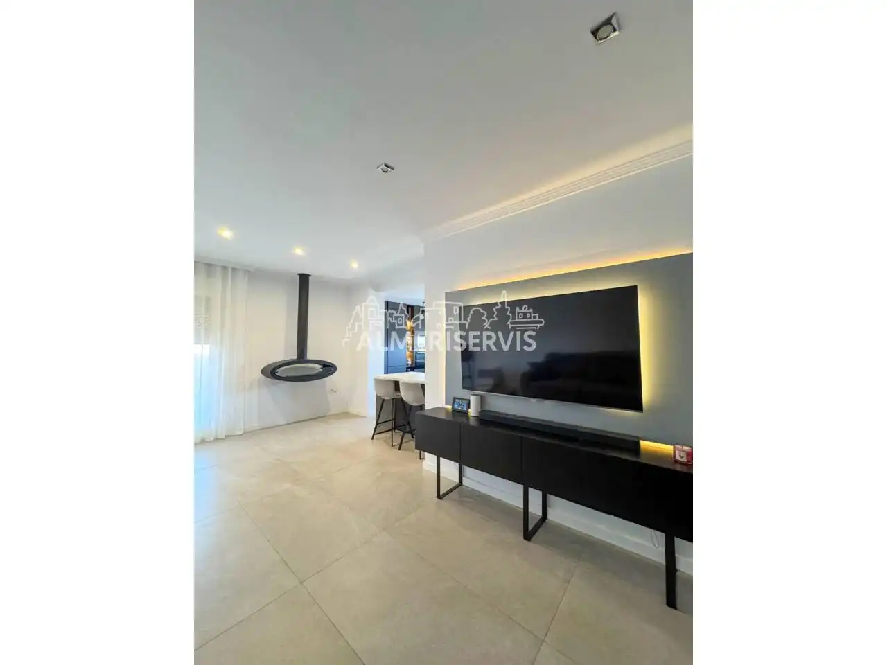 Sala de estar de Ático en venta en El Ejido con Aire acondicionado, Terraza y Trastero