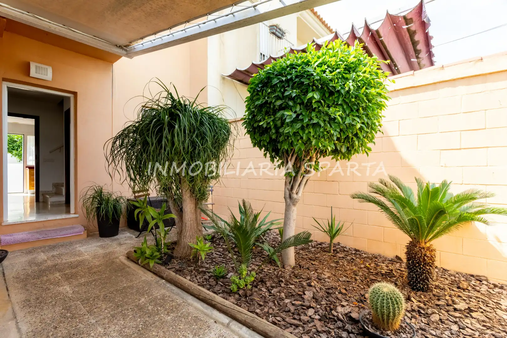 Terrace of Detached homes for sale in Bollullos de la Mitación  with Air Conditioner, Terrace and Oven