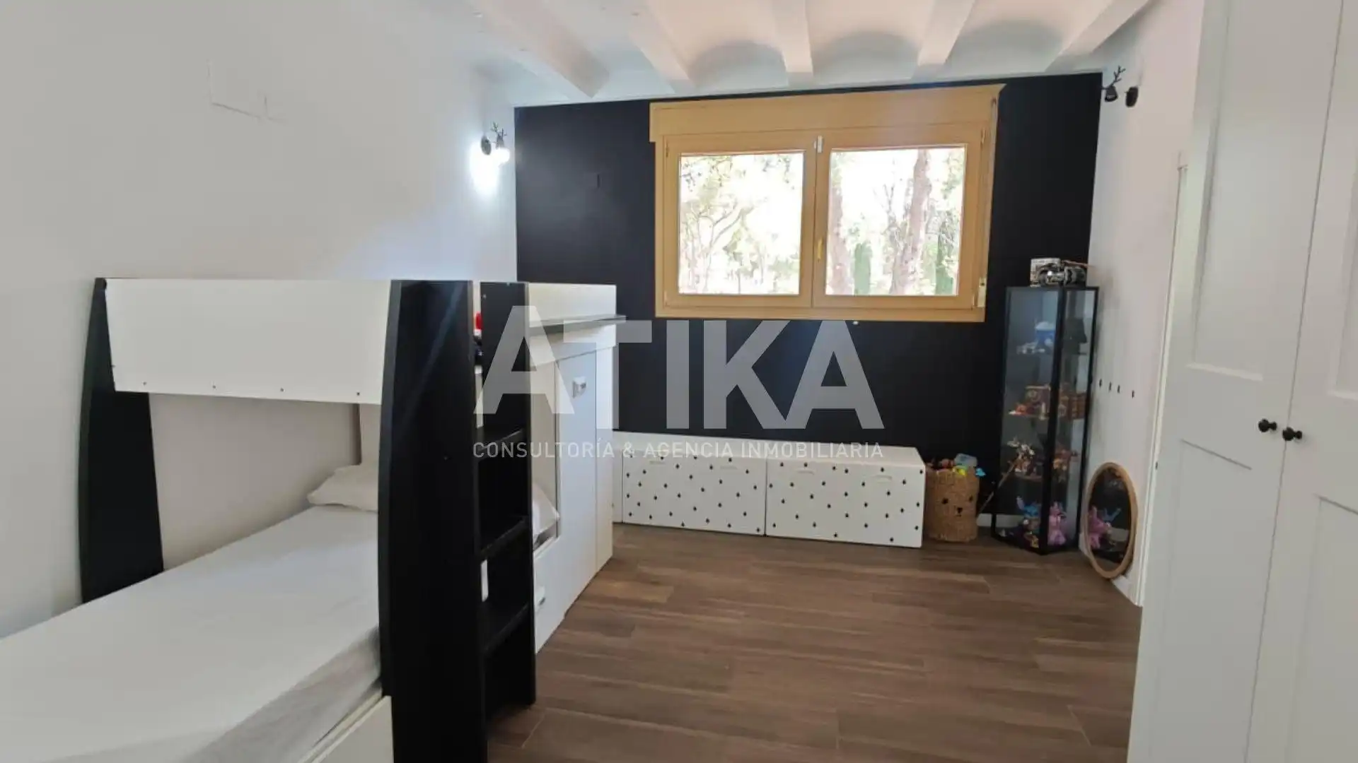 Bedroom of Houses for sale in Ontinyent  with Air Conditioner, Heating and Private garden