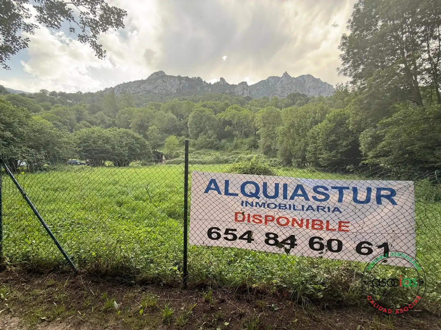 Land for sale in Quirós