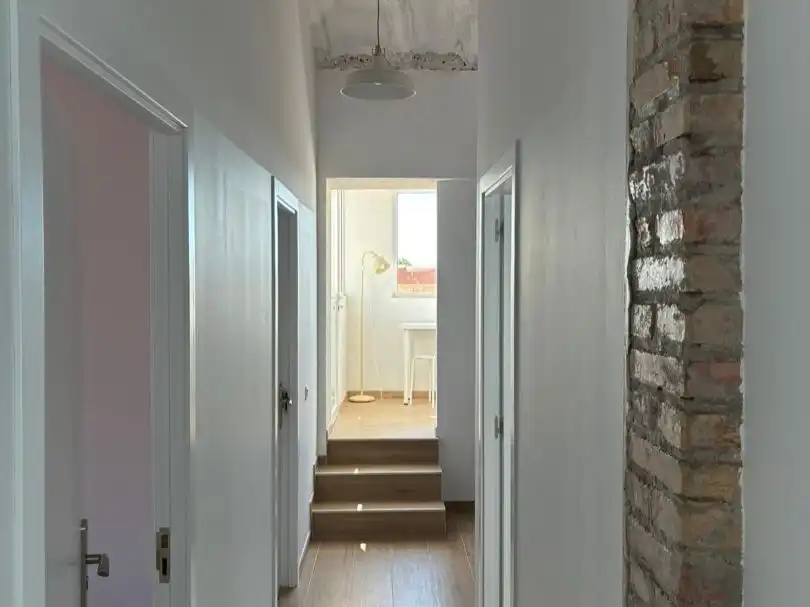 Büro zur Miete in Lleida mit Klimaanlage, Heizung und Terrasse