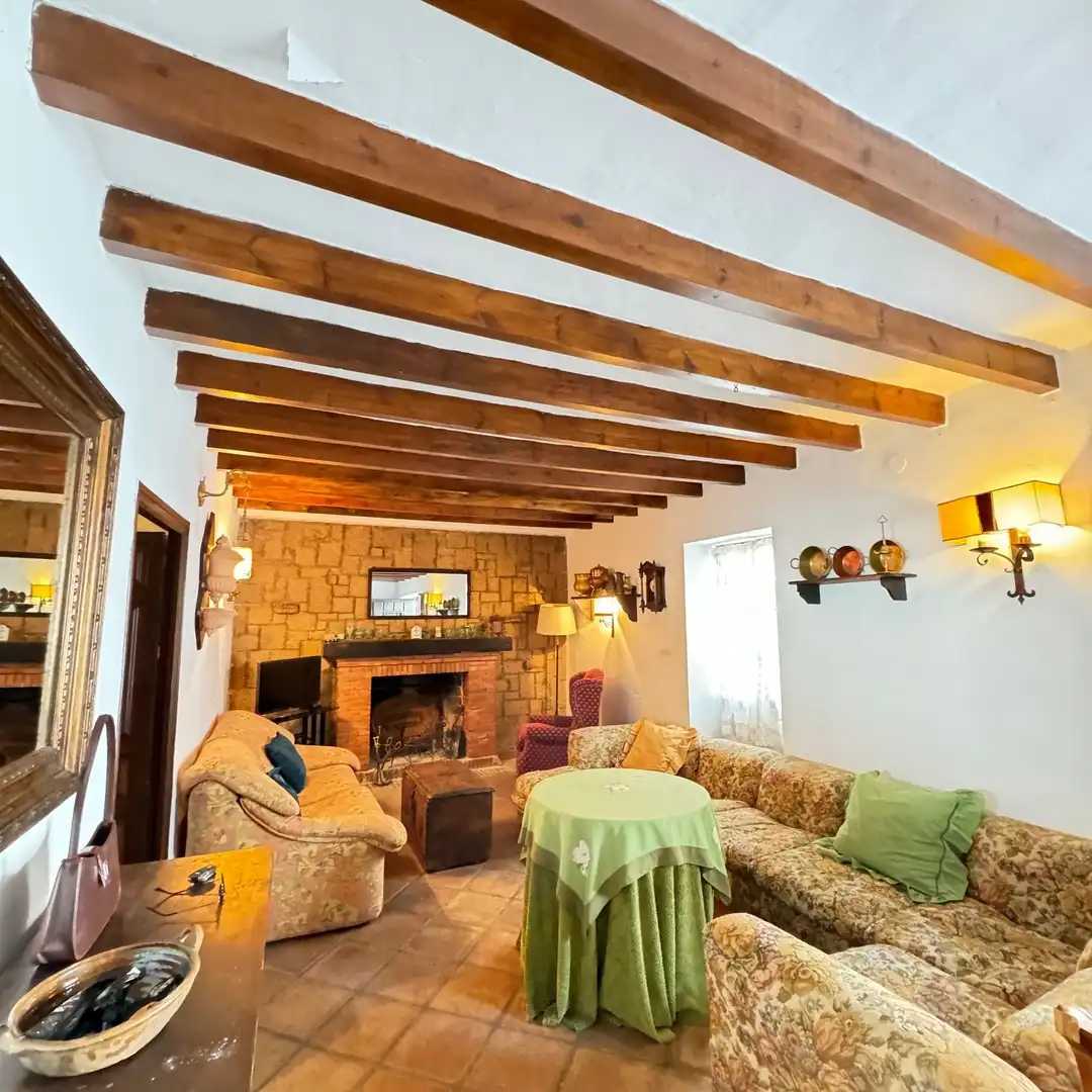 Casa rústica amb terrassa en venda a Feria 1, imagen 3