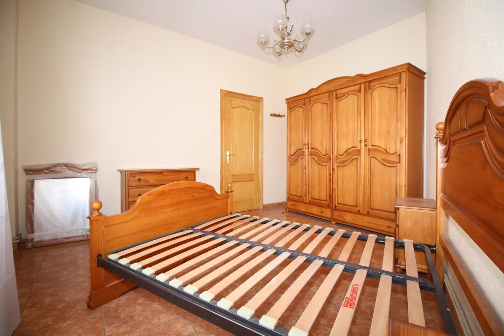 Schlafzimmer von Wohnung zum Verkauf in Valladolid mit Heizung, Terrasse und Ofen