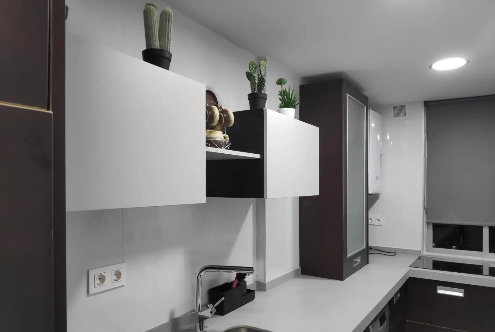 Küche von Wohnung zum Verkauf in Granada mit Heizung, Terrasse und Möbliert