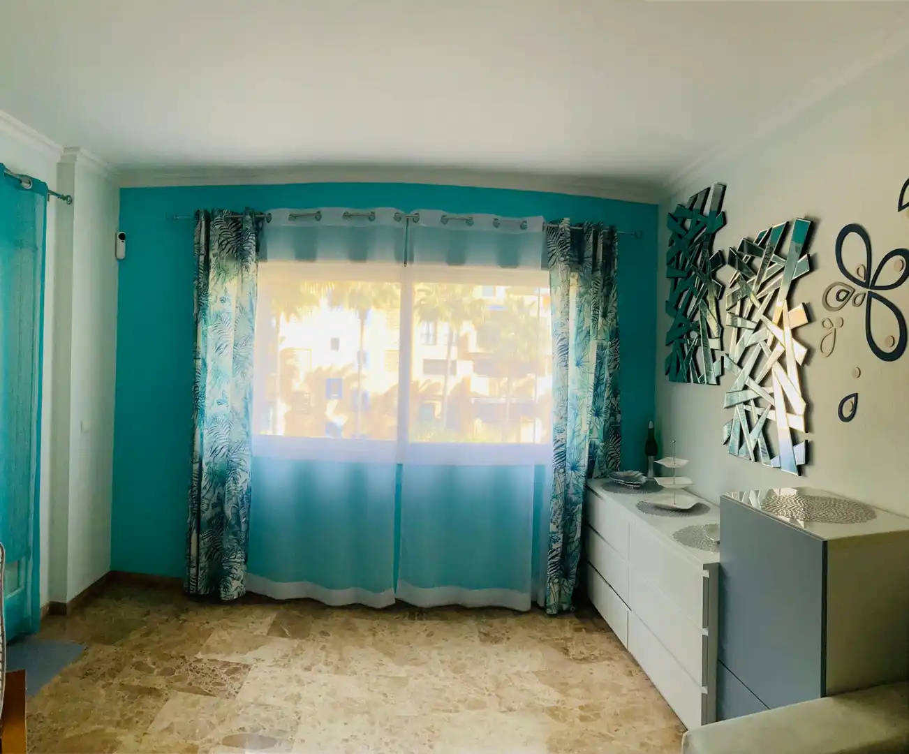 Schlafzimmer von Wohnungen zum Verkauf in Marbella mit Klimaanlage, Terrasse und Möbliert