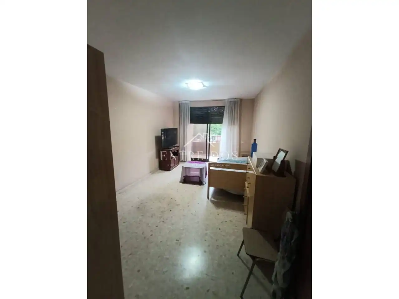 Flat with terrace for sale in Lluís Vives, imagen 3