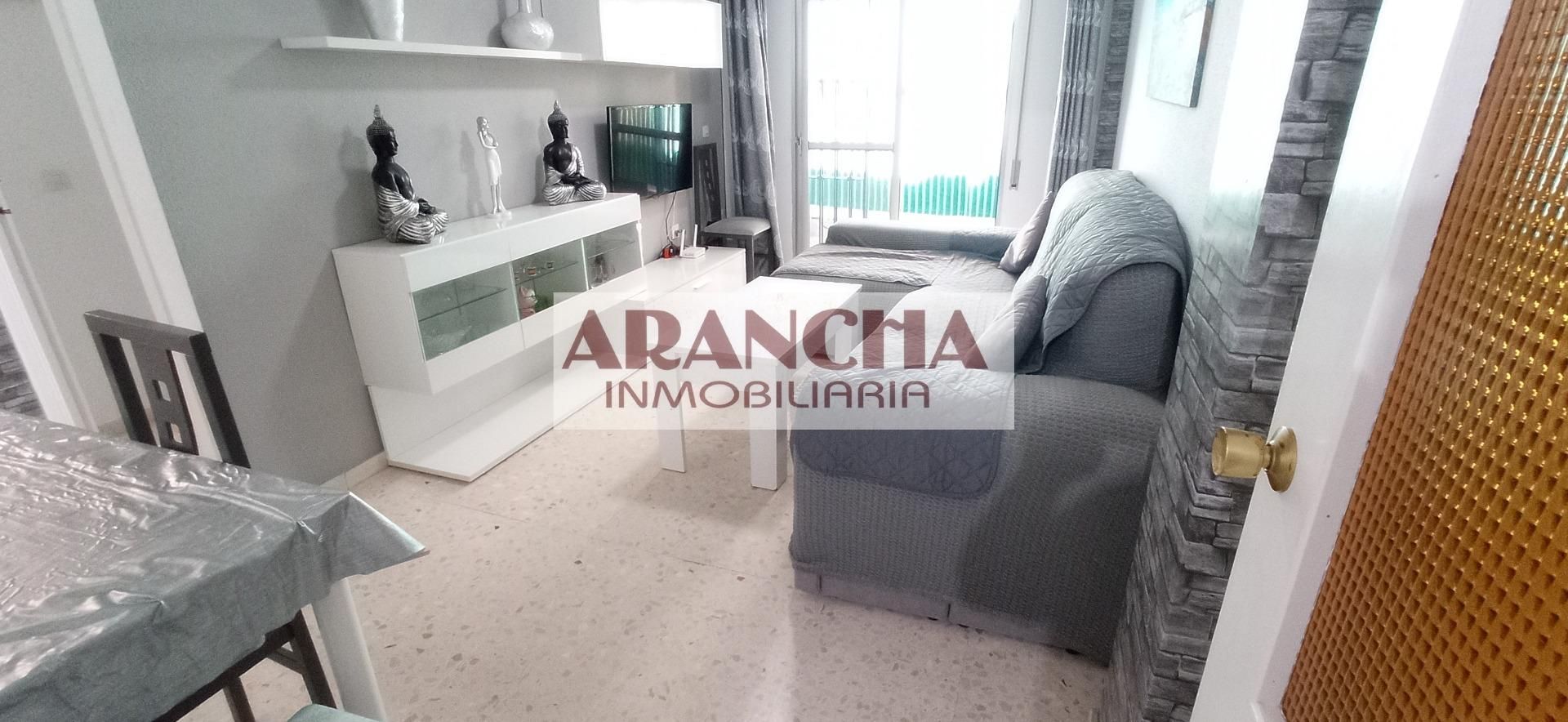 Sala d'estar de Planta baixa en venda en Chipiona amb Terrassa