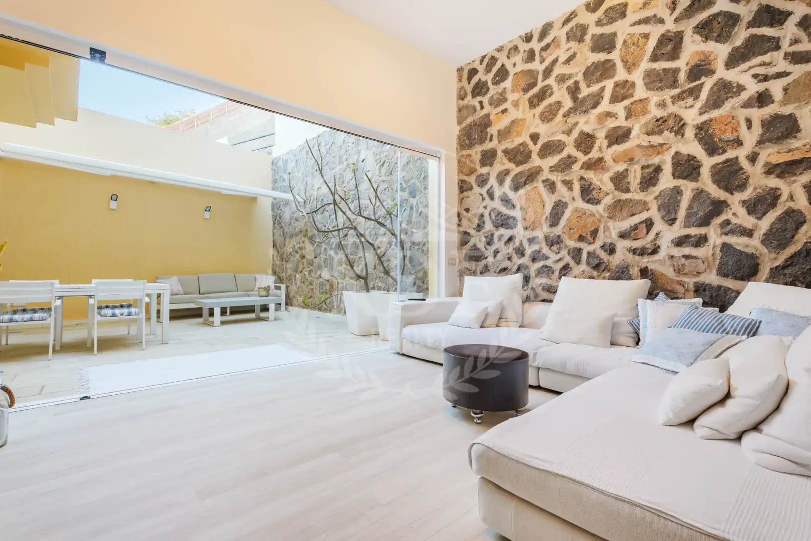Terrassa de Casa adosada en venda en Santa Cruz de Tenerife amb Jardí privat, Terrassa i Moblat