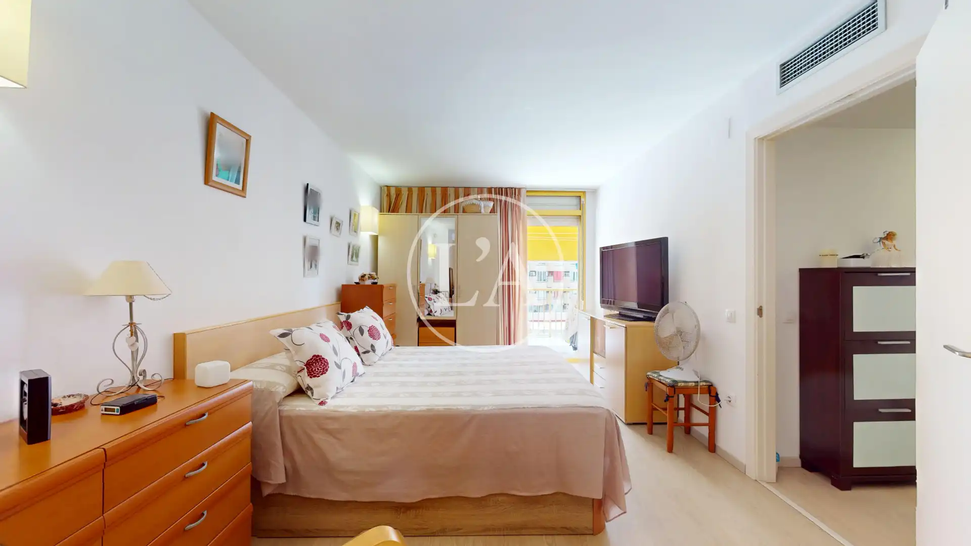 Apartment with pool for sale in Carrer d'Emili Vendrell 8, imagen 17
