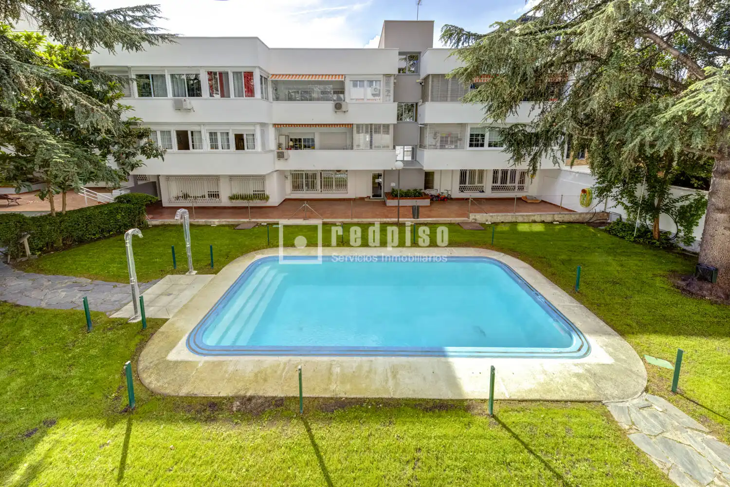 Piscina de Pis en venda en Pozuelo de Alarcón amb Aire condicionat, Calefacció i Terrassa