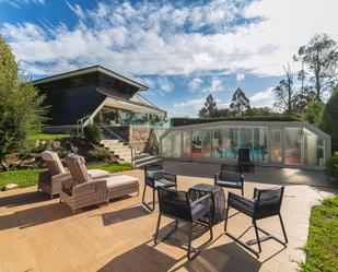 Terrassa de Casa o xalet en venda en Vigo  amb Aire condicionat, Terrassa i Piscina