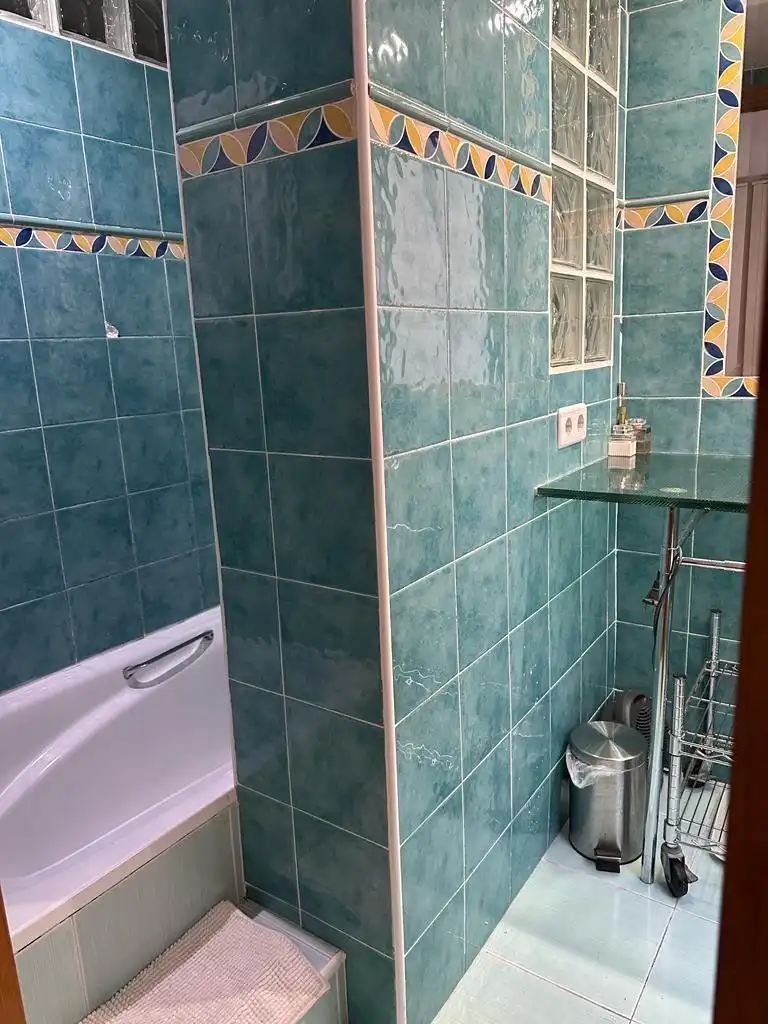 Bathroom of Flat for sale in Benidorm  with Air Conditioner, Heating and Terrace