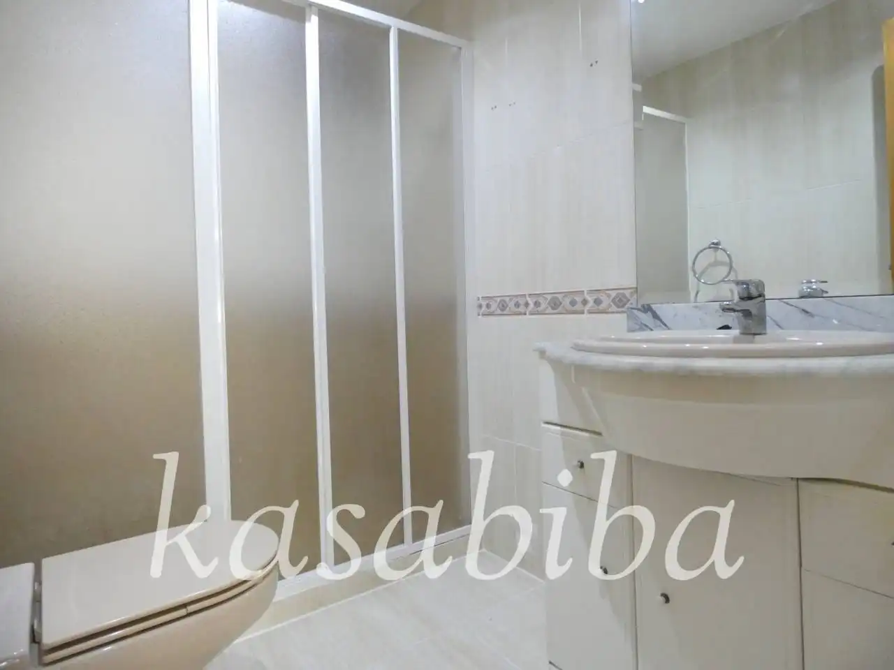 Piso en venta en Calle Ramón Muntaner, Avenida de la Paz