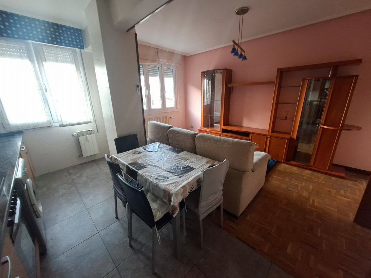 Living room of Flat for sale in Vitoria - Gasteiz  with Heating, Parquet flooring and Storage room