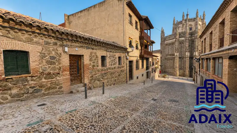 Vista exterior de Casa o xalet en venda en Toledo amb Calefacció