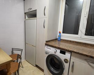 Cuina de Pis de lloguer en Santander amb Moblat, Forn i Rentadora