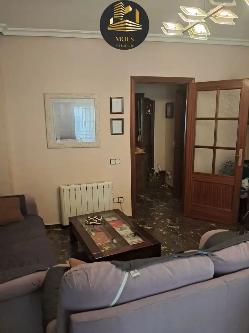 Sala de estar de Piso en venta en Linares con Aire acondicionado, Calefacción y Terraza