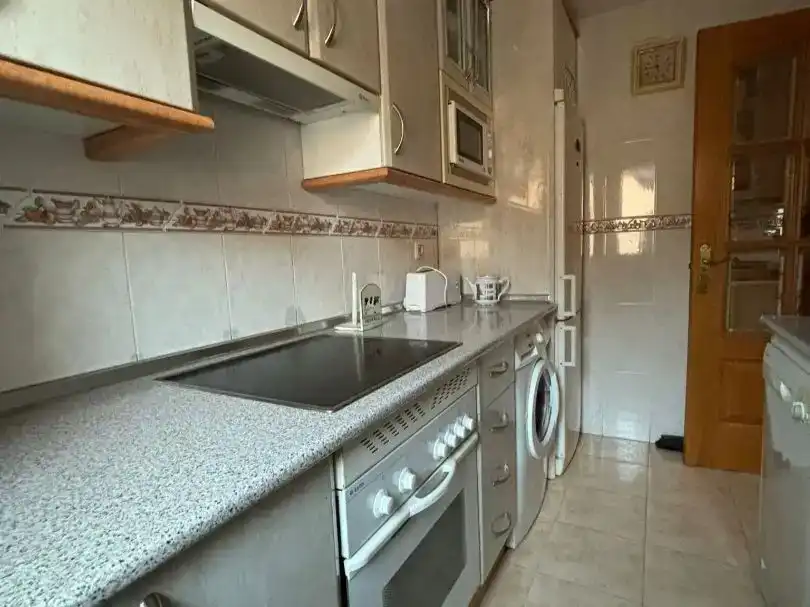 Küche von Wohnung zur Miete in Ávila Capital