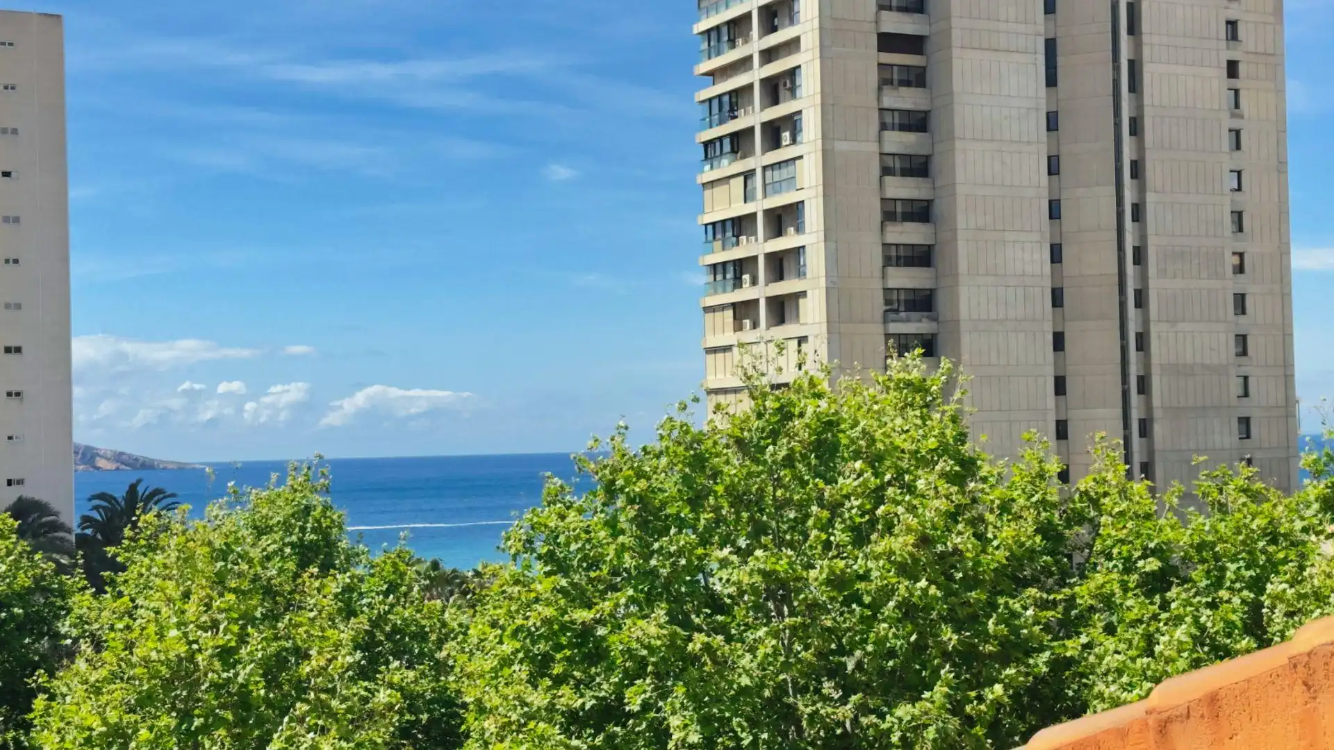 Vista exterior de Dúplex en venda en Benidorm amb Aire condicionat, Calefacció i Moblat