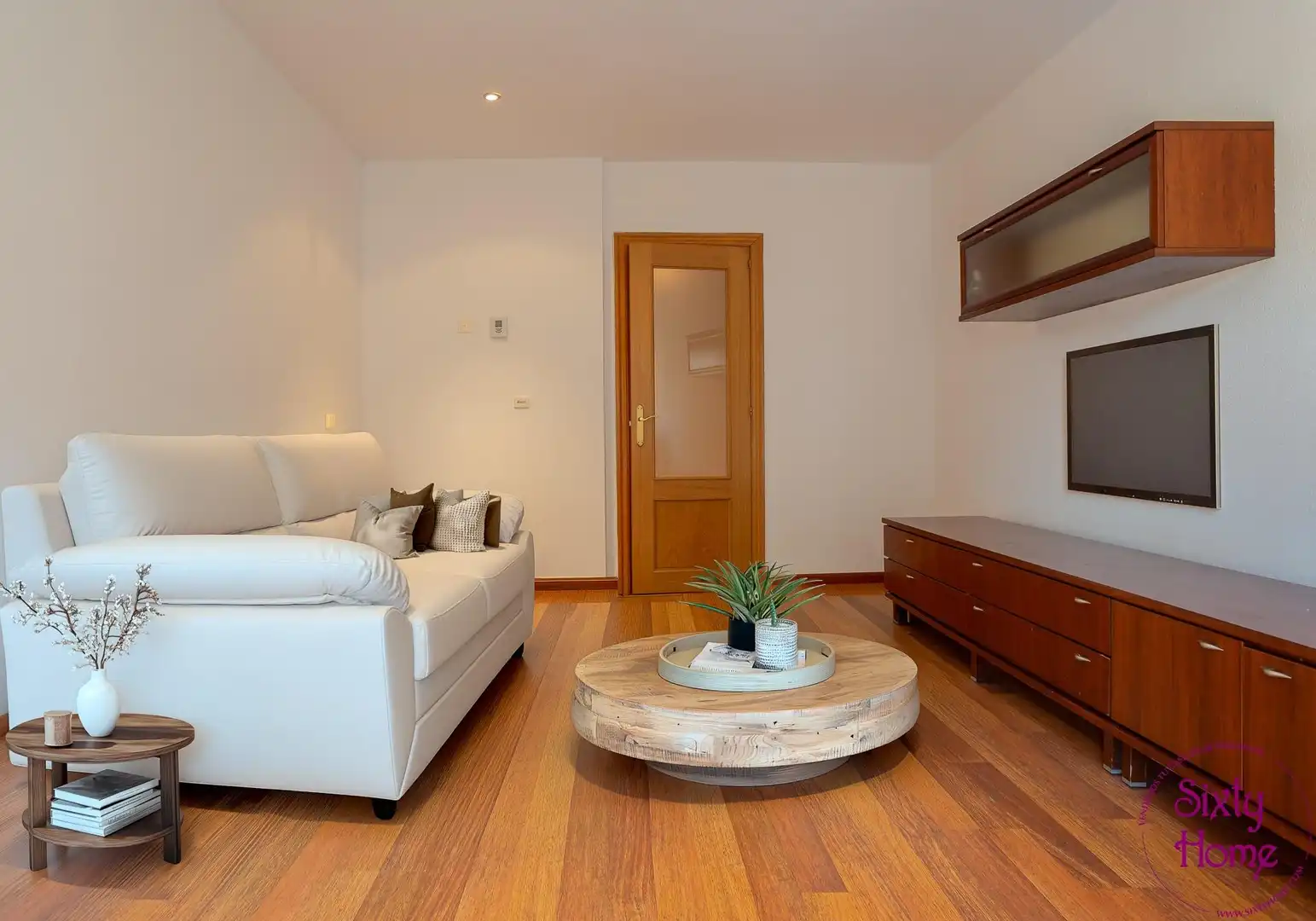 Living room of Flat for sale in Zaragoza  with Heating, Parquet flooring and Terrace