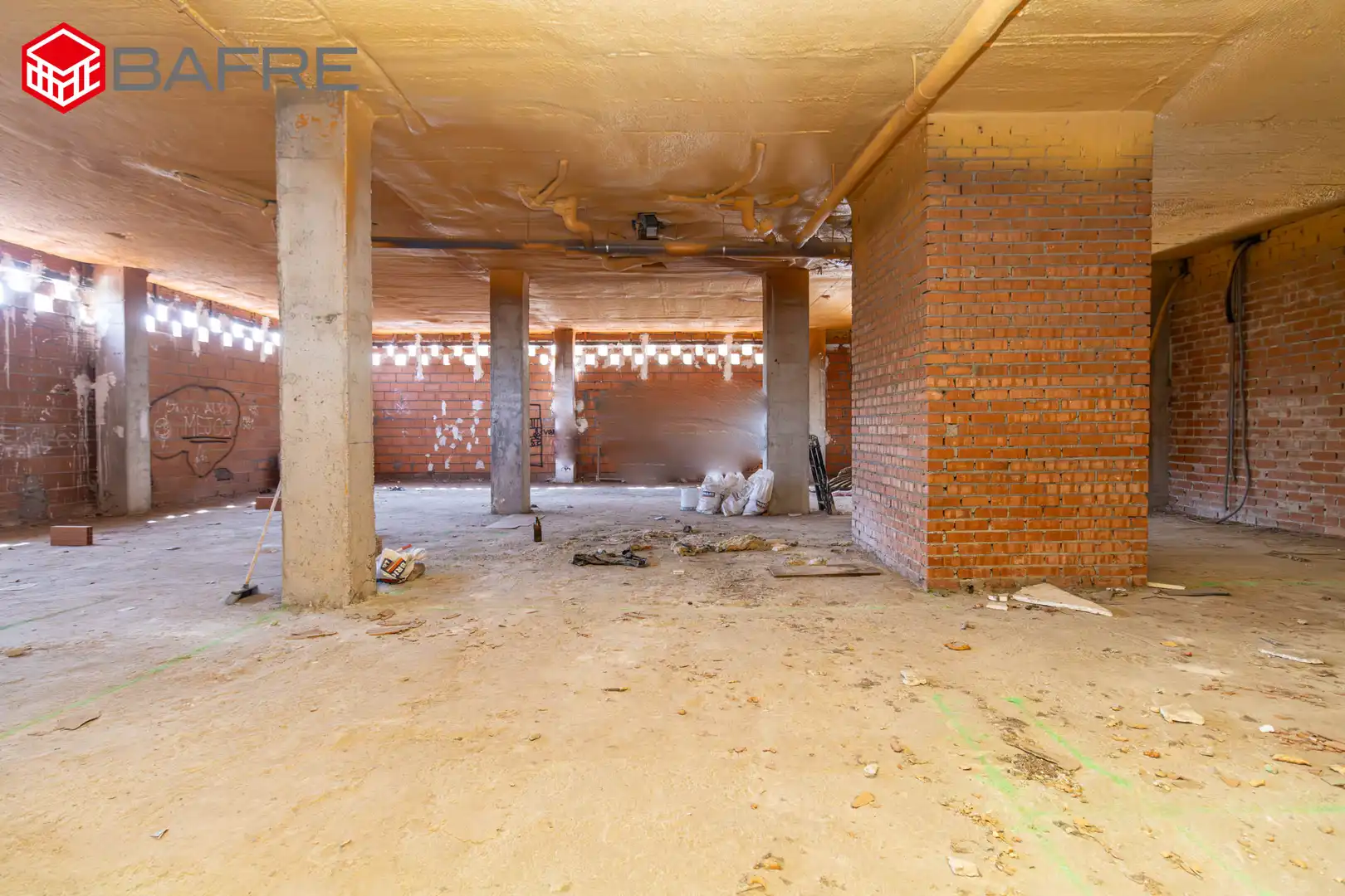 Local comercial en venta en Calle Antonio Van de Pere
