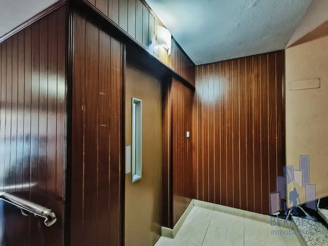 Piso en venta en Bermeo con Calefacción y Balcón