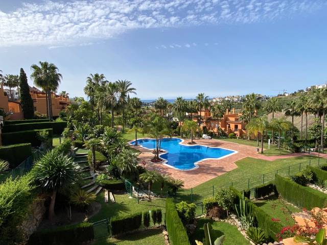 Casa adosada en Venta en Paraiso - Barronal