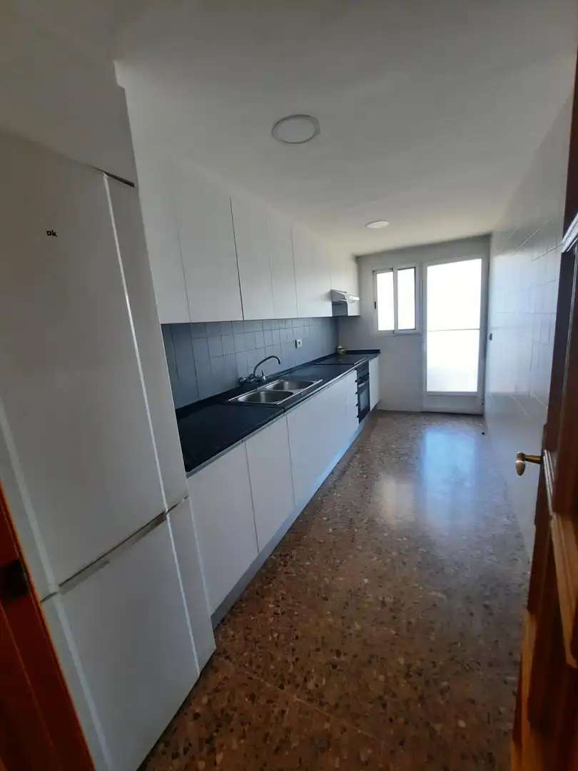 Kitchen of Flat for rent in Valencia