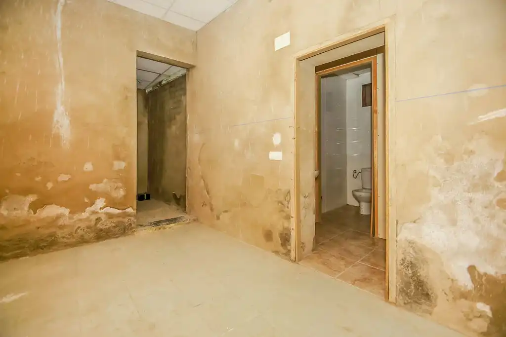 Gewerbefläche zum Verkauf in C/ Sant Oleguer, imagen 3
