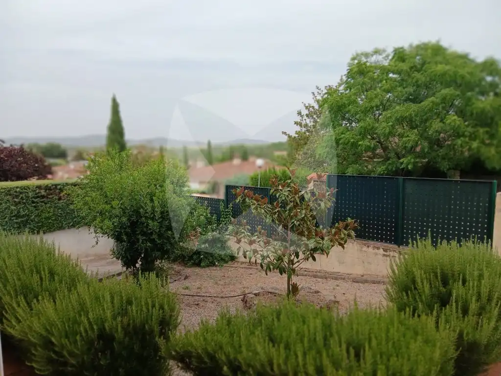 Houses for sale in Cáceres  with Air Conditioner