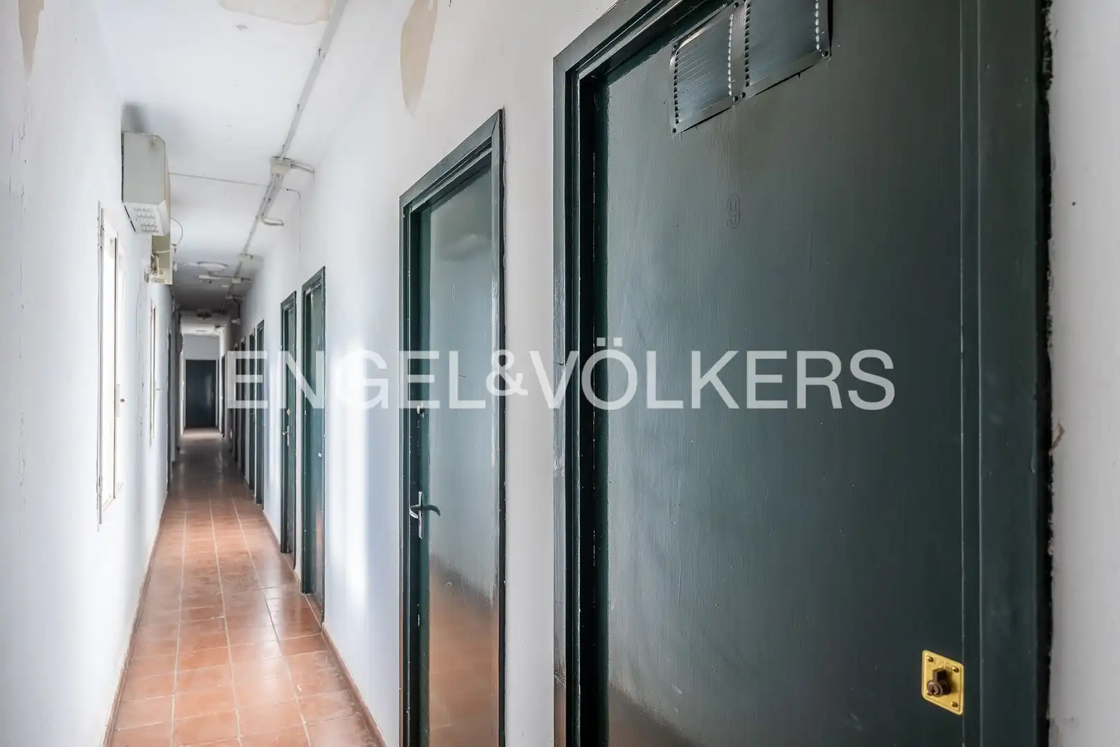 Piso con terraza en venta en Los Remedios, imagen 41