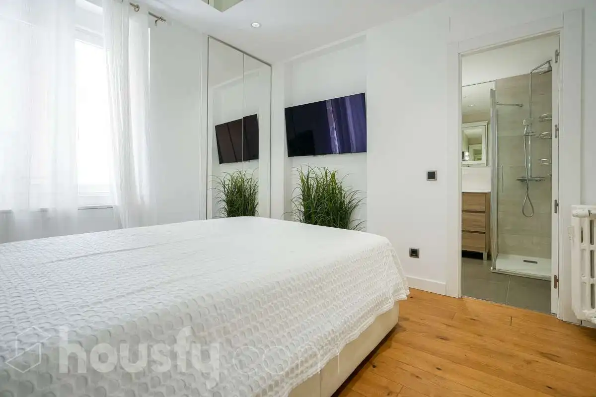 Bedroom of Duplexes for sale in Madrid  with Air Conditioner, Heating and Storage room