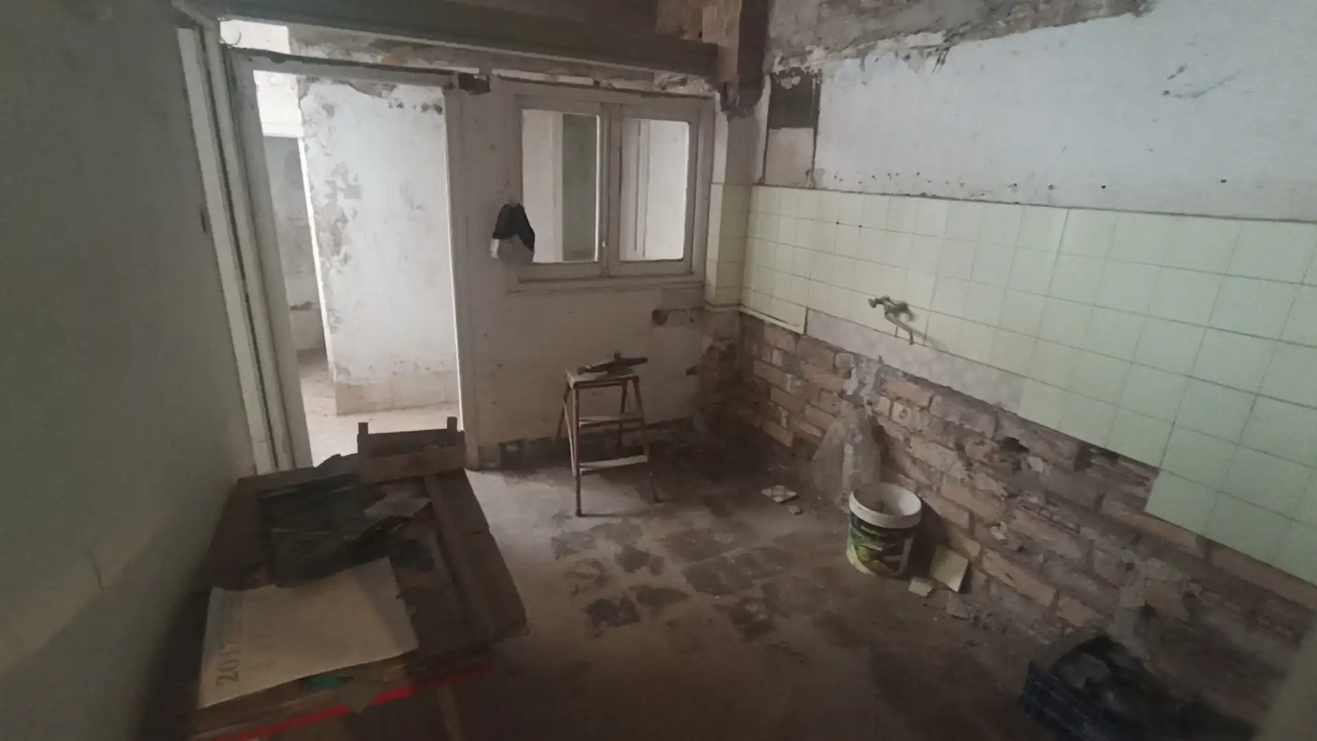 Casa adosada en venta en Alcarràs con Calefacción, Trastero y Balcón
