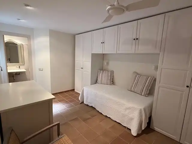Habitación de Casa adosada de alquiler en Palafrugell con Amueblado, Balcón y Piscina comunitaria
