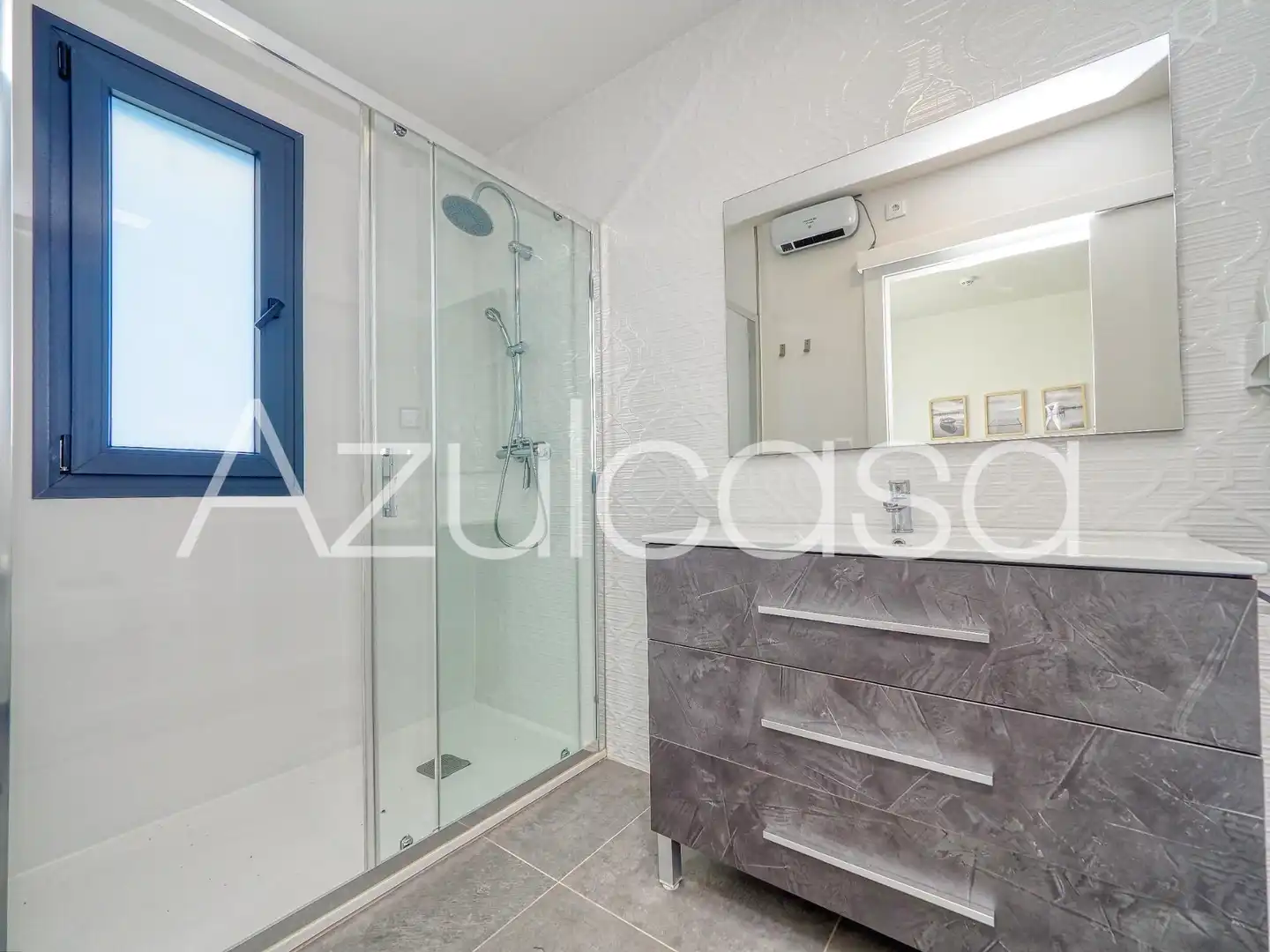Baño de Casa o chalet en venta en Sant Joan d'Alacant con Aire acondicionado, Terraza y Piscina