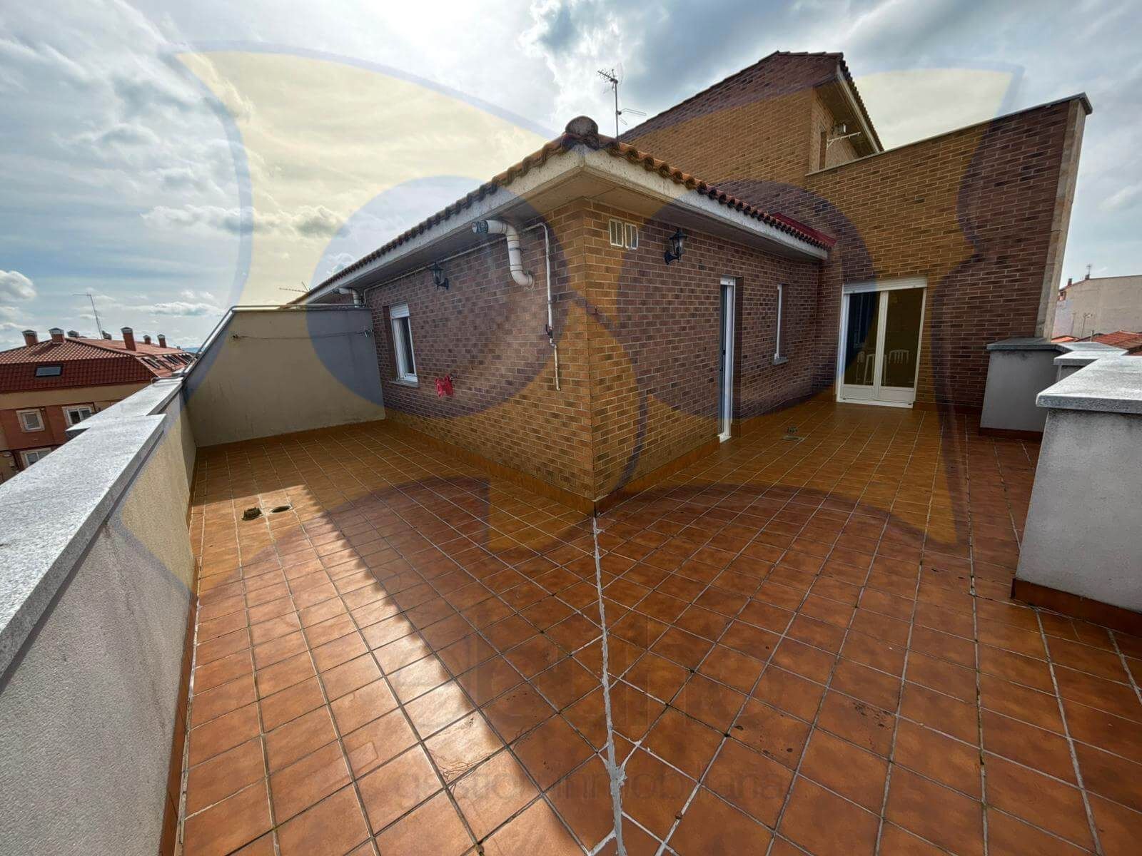 Terrace of Attic for sale in Salamanca Capital  with Heating, Parquet flooring and Terrace
