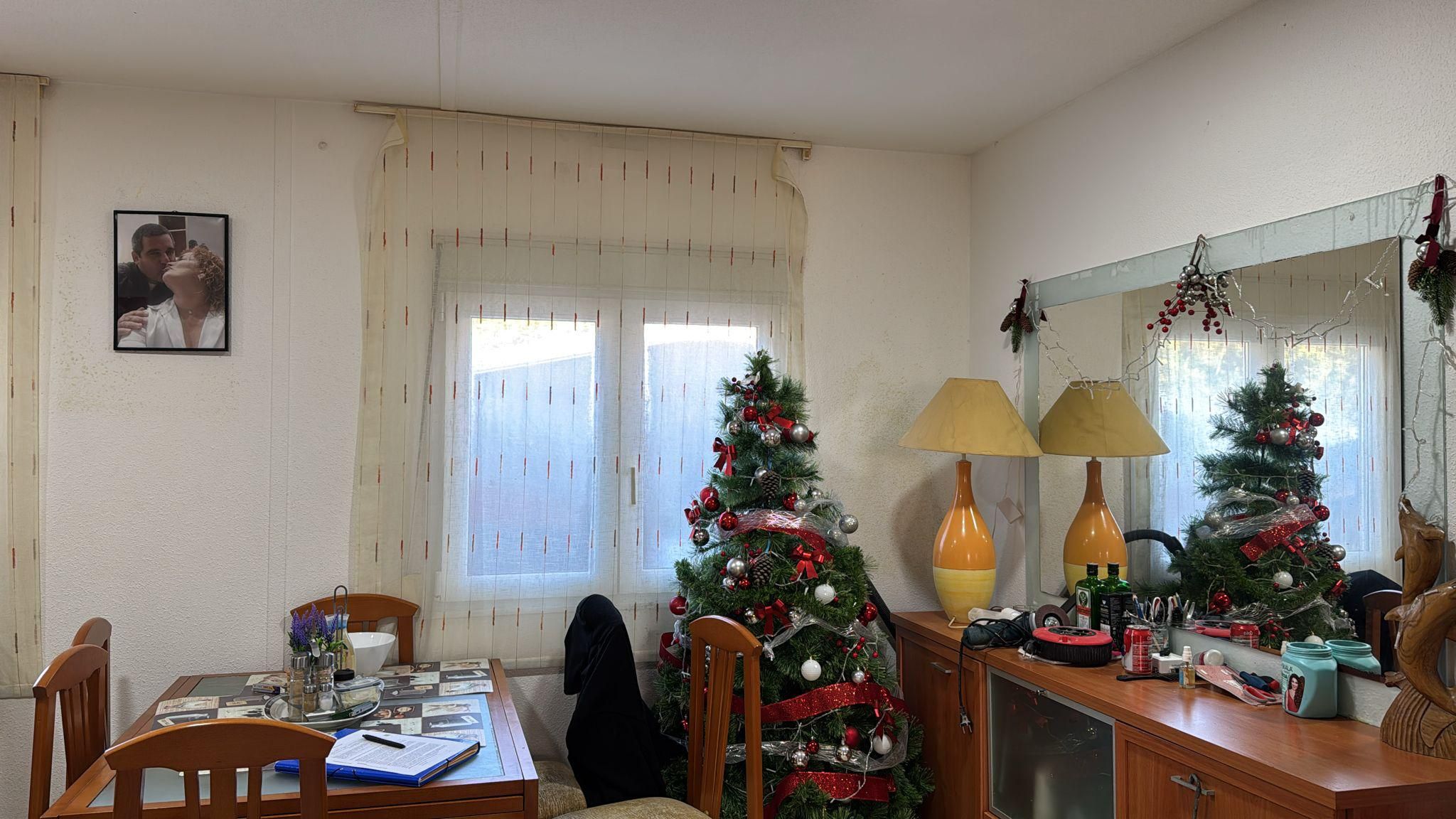 Living room of House or chalet for sale in Malgrat de Mar  with Air Conditioner, Private garden and Parquet flooring