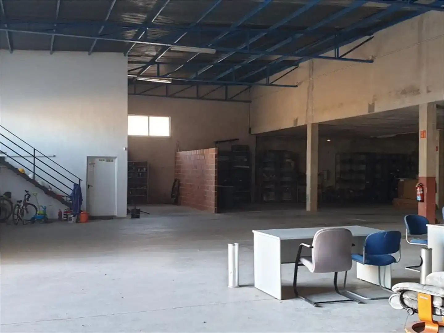 Fabrikhallen zur Miete in Cartagena