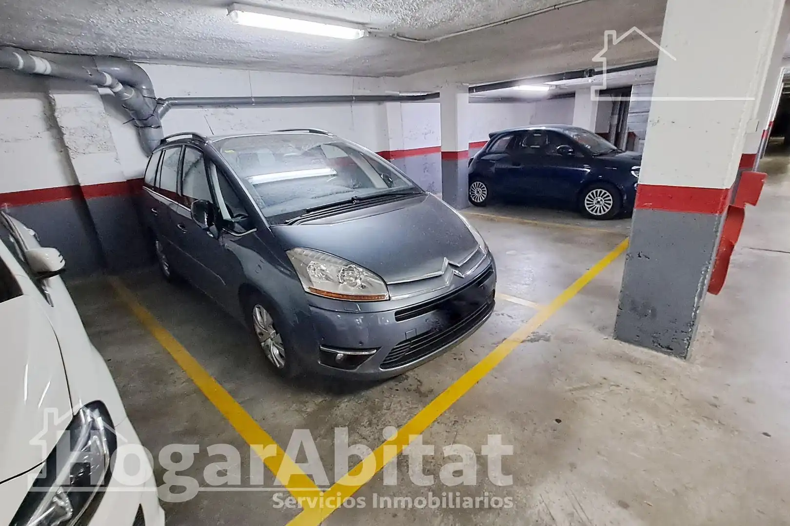 Aparcament de Àtic en venda en Castellón de la Plana / Castelló de la Plana amb Aire condicionat, Calefacció i Terrassa