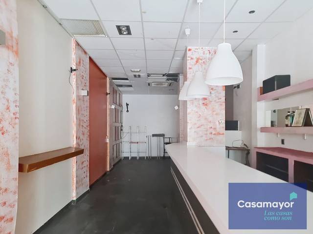 Local comercial en Alquiler en Calle Maestro Marqués en Mercado