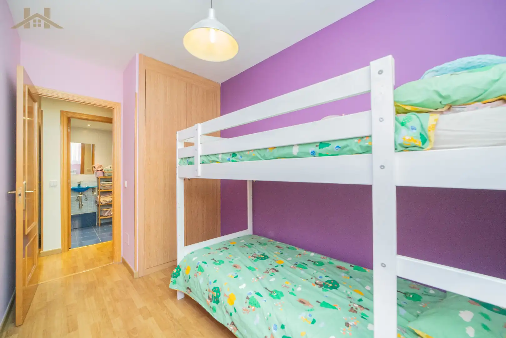 Habitación de Piso en venta en Parla con Aire acondicionado, Calefacción y Piscina comunitaria
