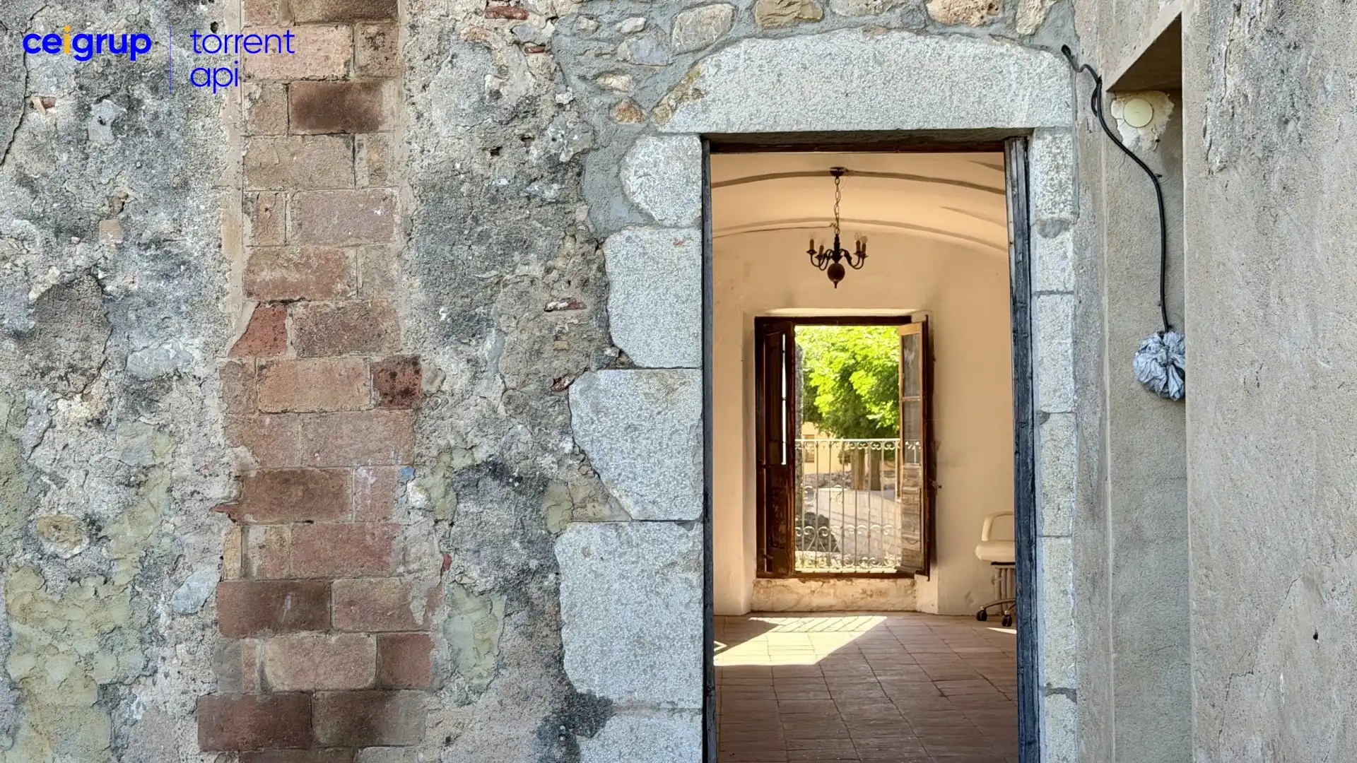 Finca rústica en venda en Bellcaire d'Empordà amb Terrassa i Balcó