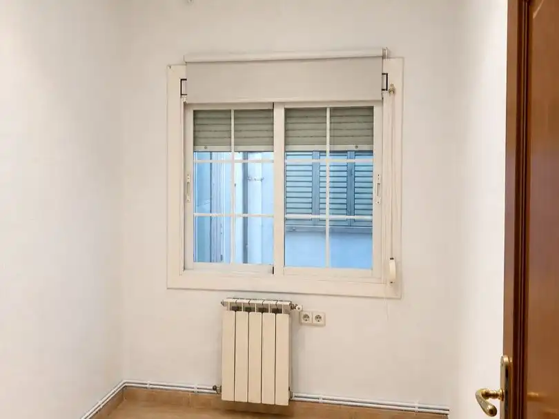 Balcony of Flat for rent in Granollers  with Air Conditioner, Heating and Oven