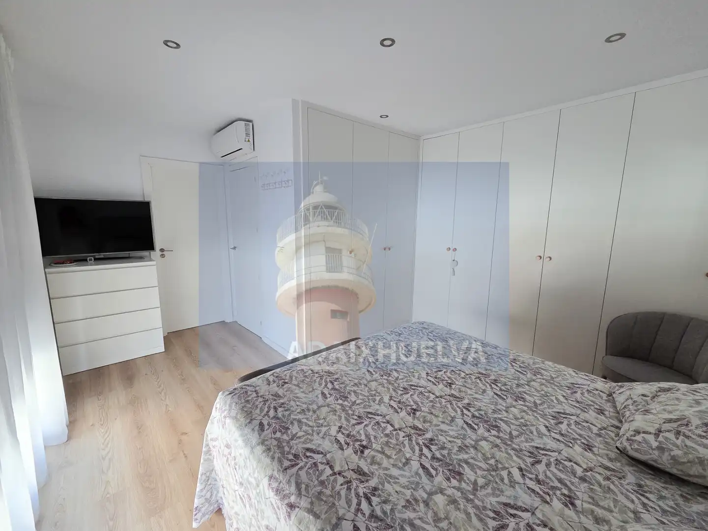 Detached house with pool for sale in Lepe, imagen 3