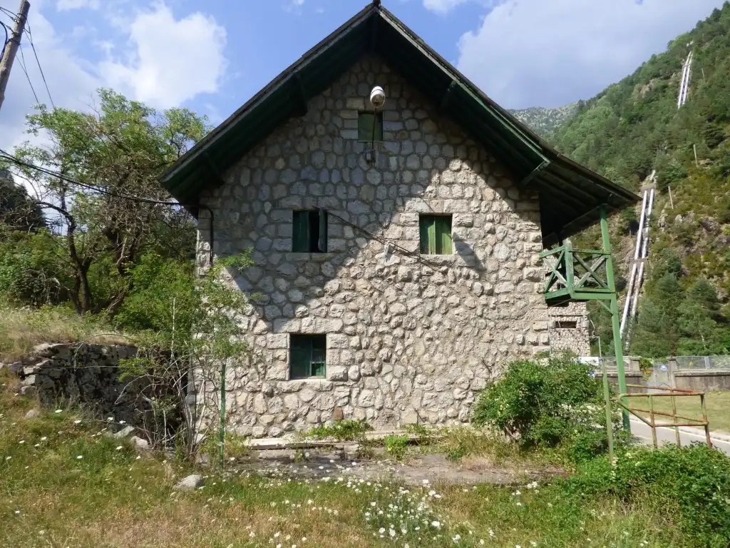 Edificio en venta en Carretera Aragonesa, 57, Bielsa