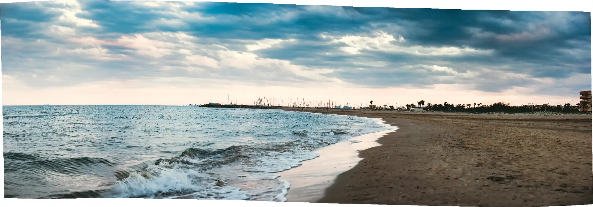 Exterior view of Detached homes for sale in Sagunto / Sagunt  with Air Conditioner and Swimming Pool