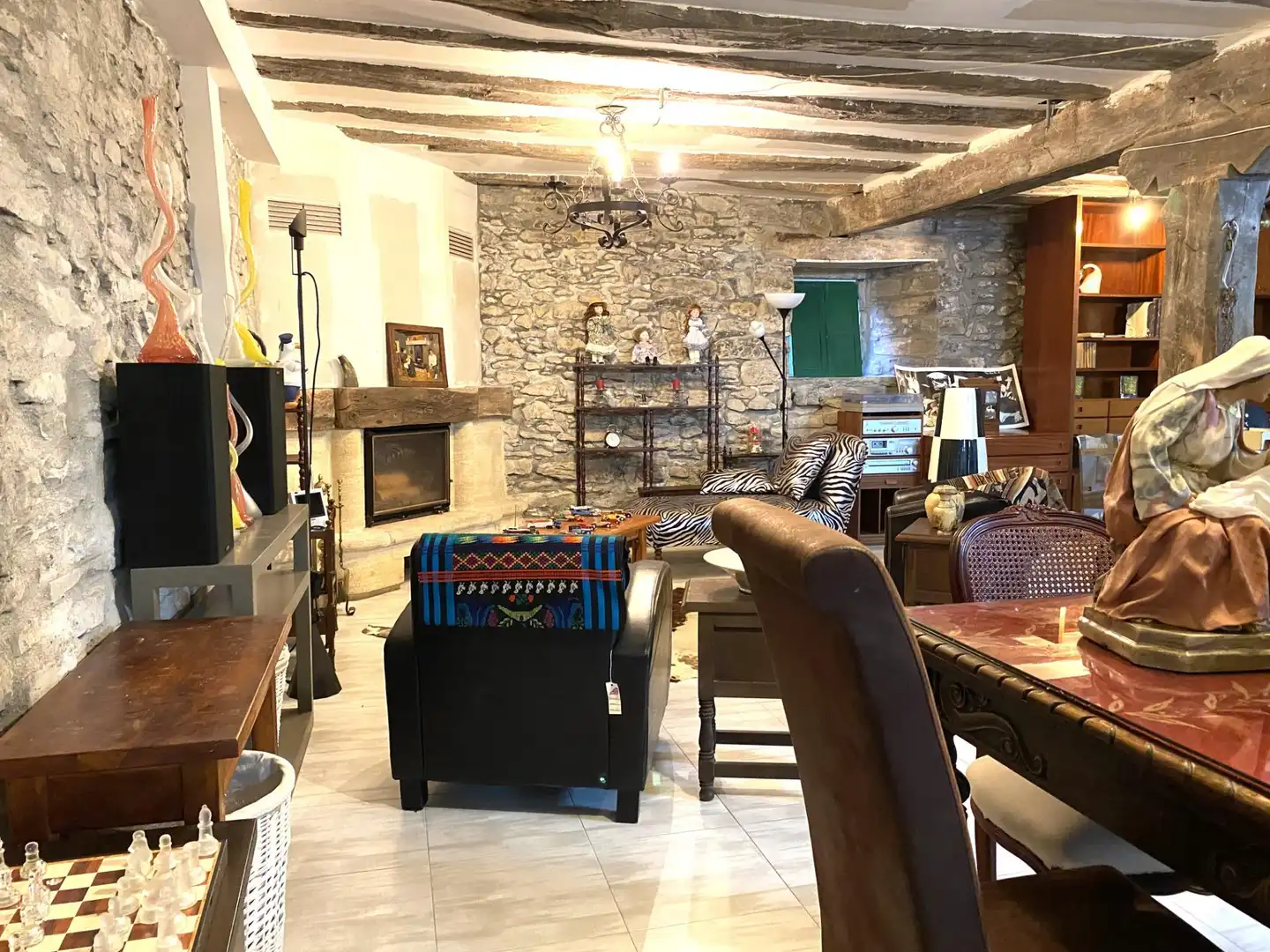 Sala d'estar de Casa o xalet en venda en Valle de Mena amb Calefacció, Jardí privat i Terrassa