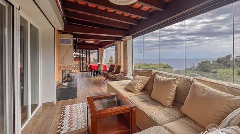Magnífica casa en la Cala Llevadó con piscina y vistas al mar